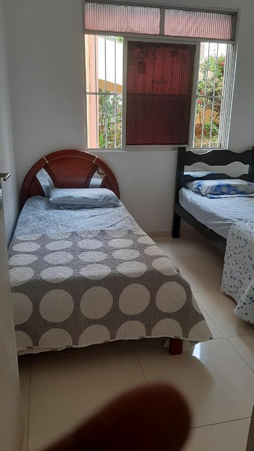 Rio Vermelho Orla Apartment: 2-Bedroom Beachfront with Wi-Fi & A/C Salvador Exterior photo